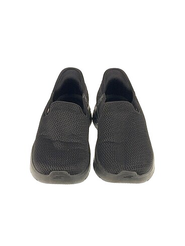 40 Beden Skechers Spor Ayakkabı %70 İndirimli.