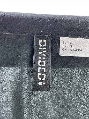s Beden siyah Renk H&M Kısa Elbise %70 İndirimli.