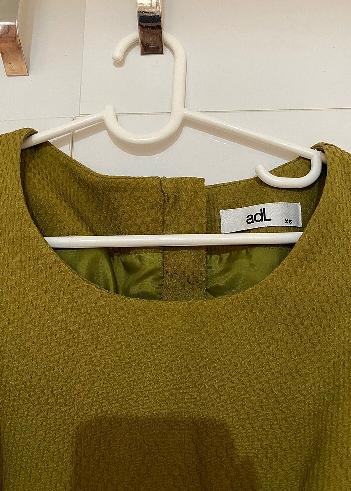 adl yeşil elbise - Görsel 3