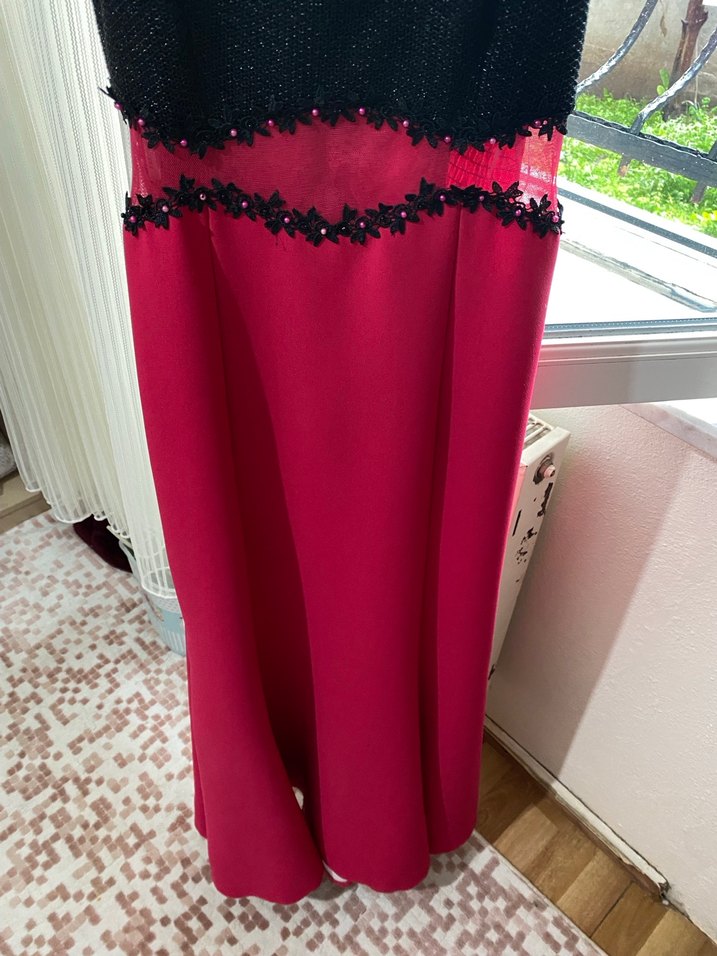 Fuşya/Pembe Siyah Nakışlı Uzun Abiye Elbise - Görsel 4