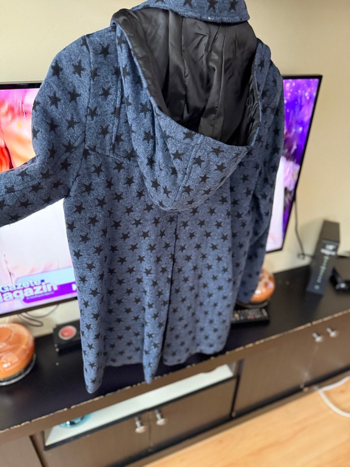 Yıldız Desenli mavi kaban kapşonlu - Görsel 3