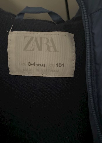 Zara Mavi Kapüşonlu Erkek Çocuk Yelek