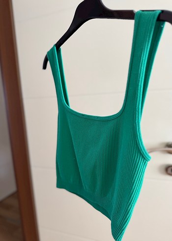 Zara Yeşil Mini Spor Crop Top