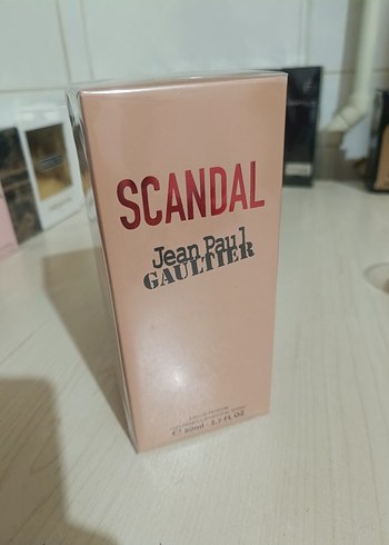 Jean Paul Gaultier Scandal Kadın Parfümü