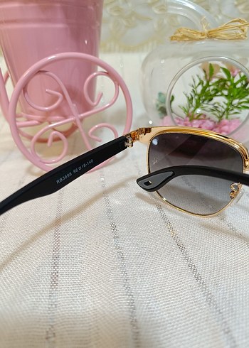 Ray Ban Klasik Altın Renkli Kadın Güneş Gözlüğü - Görsel 4