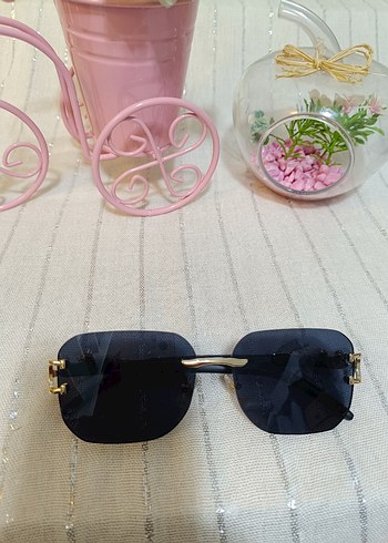 CARTİER bayan güneş gözlüğü - Görsel 2