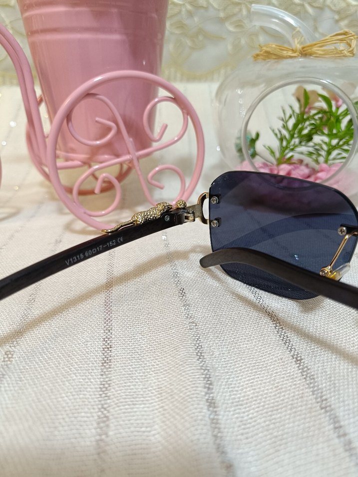 CARTİER bayan güneş gözlüğü - Görsel 4