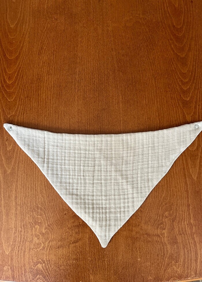 4 Katlı Müslin Bebek Önlüğü - Görsel 3