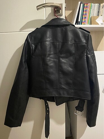 xs Beden Stradivarius Deri Ceket