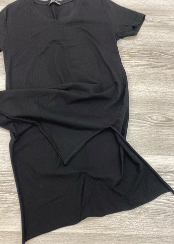 Siyah Kısa Kollu V Yakalı Hamile Elbisesi - Görsel 3