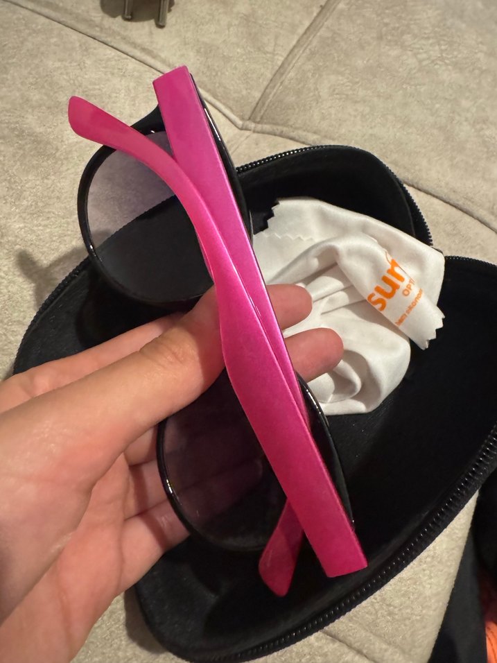 Parlak Siyah-Pembe Gotik Kadın Gözlüğü - Görsel 2