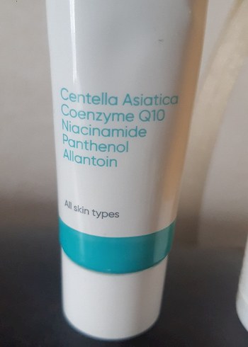 Jowe Onarıcı Kremi ve Vitamin C Kremi - Görsel 2