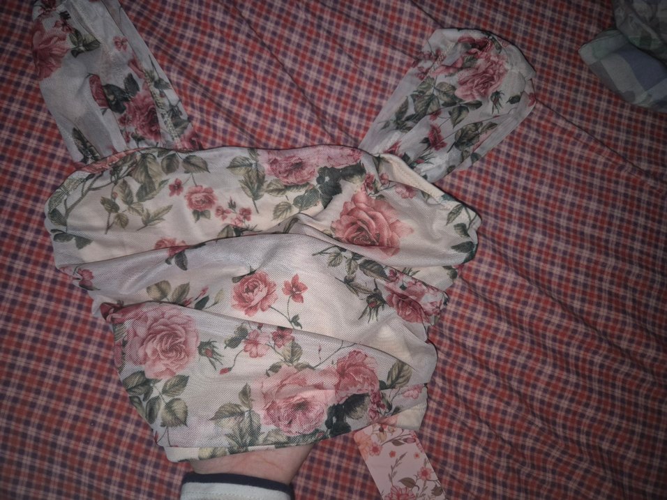 Pembe Çiçek Desenli Kısa üst - Görsel 3