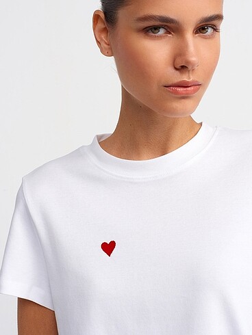 m Beden beyaz Renk Bisiklet Yaka Pamuklu T-Shirt - Beyaz