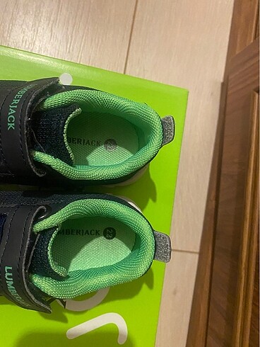 22 Beden Erkek çocuk spor ayakkabı