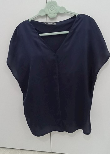 Lacivert V Yaka Kadın Bluz - Görsel 5