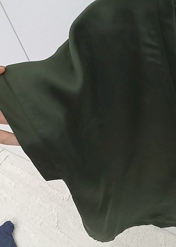 Kadın Haki V Yaka Kısa Kollu Bluz - Görsel 5