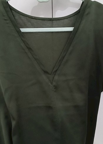 Kadın Haki V Yaka Kısa Kollu Bluz - Görsel 6