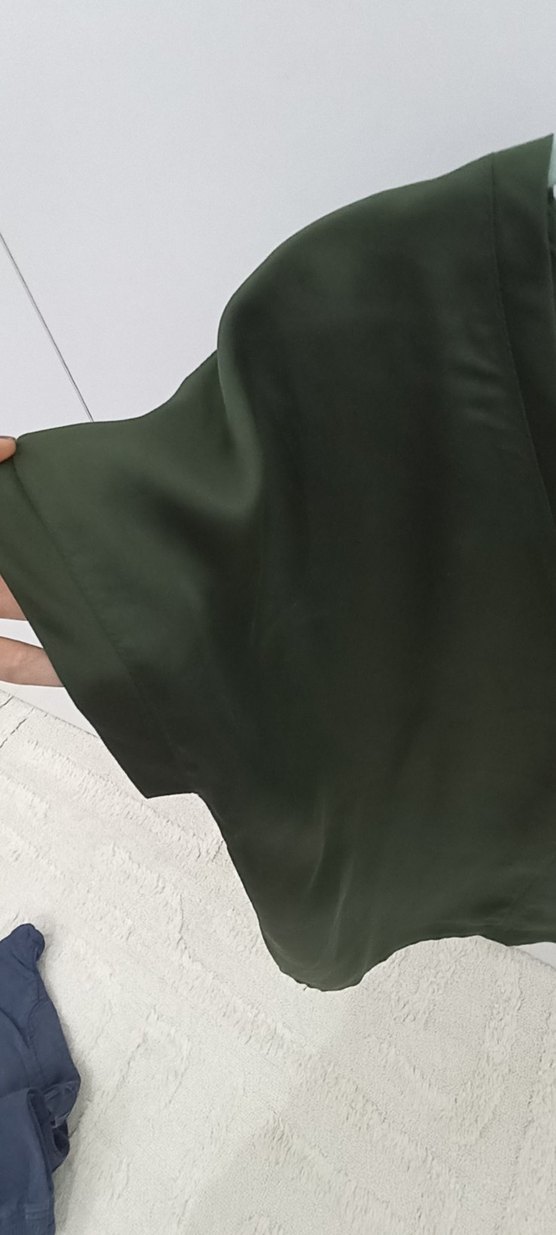 Kadın Haki V Yaka Kısa Kollu Bluz - Görsel 5