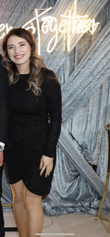 Siyah simli kısa elbise