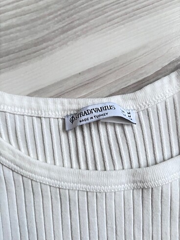 m Beden Stradivarius beyaz atlet
