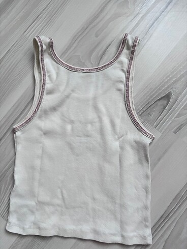 m Beden Pull bear crop atlet
