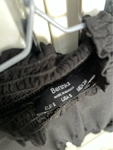 s Beden siyah Renk Bershka bluz