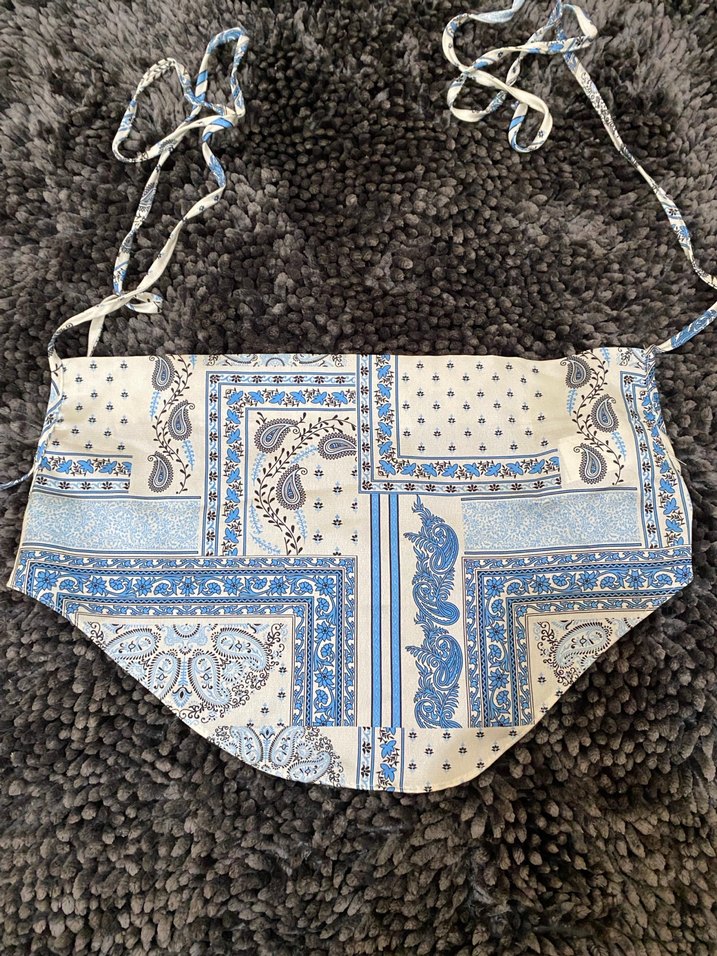 Trendyolmilla sırtı bağlamalı crop - Görsel 3