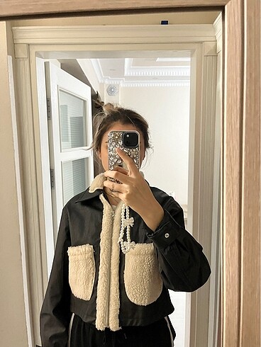 Peluş detaylı deri ceket