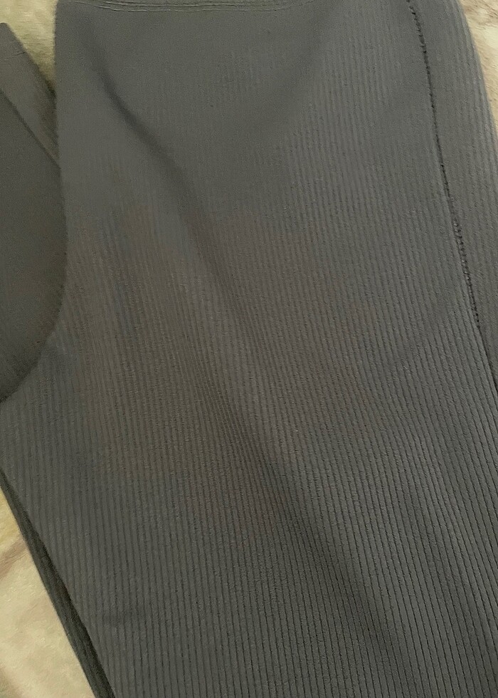 Gri tayt - Görsel 2