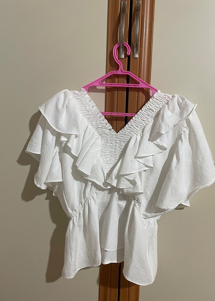 Fırfırlı buluz - Görsel 2