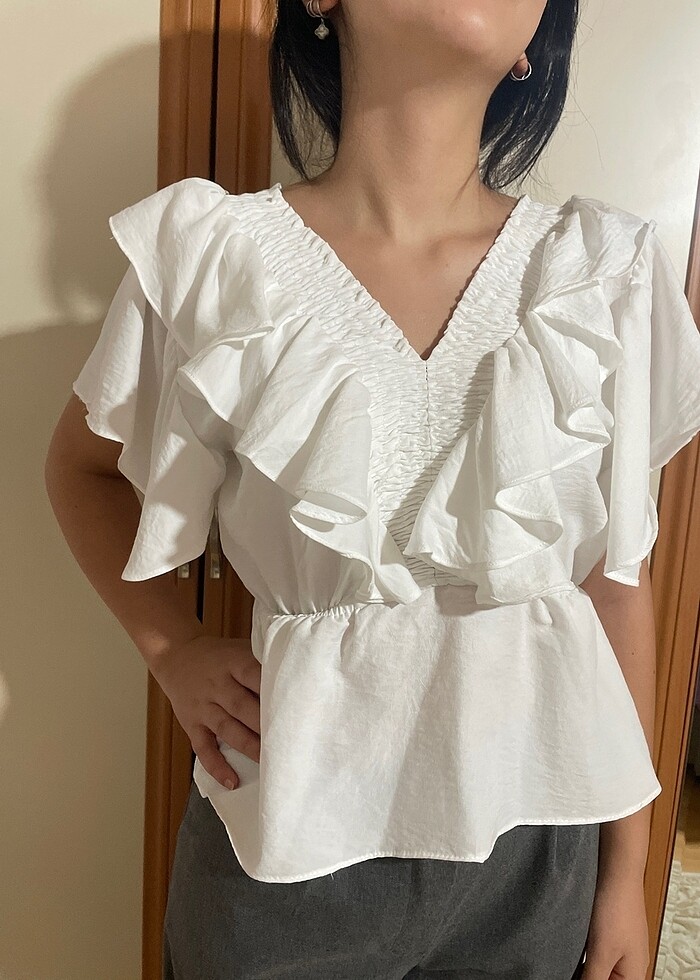 Fırfırlı buluz - Görsel 3