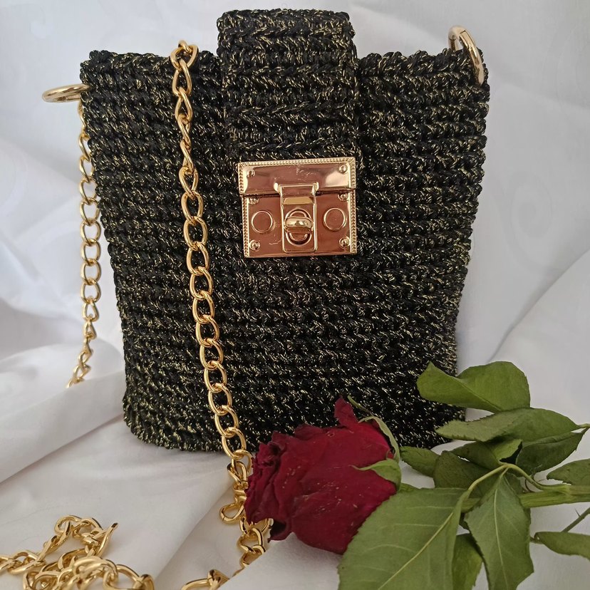 Zincir Detaylı Siyah Örgü Kadın Çanta - Görsel 3