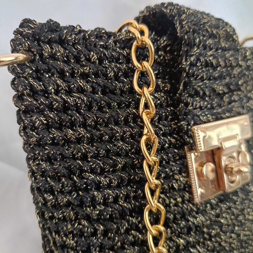 Zincir Detaylı Siyah Örgü Kadın Çanta - Görsel 2