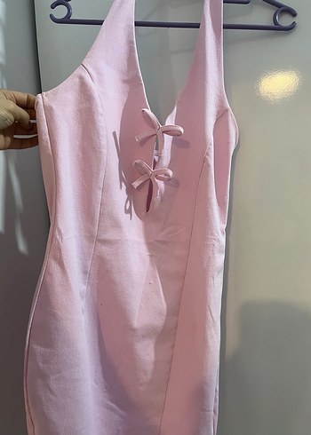 Pembe Halter Yaka Mini Elbise
