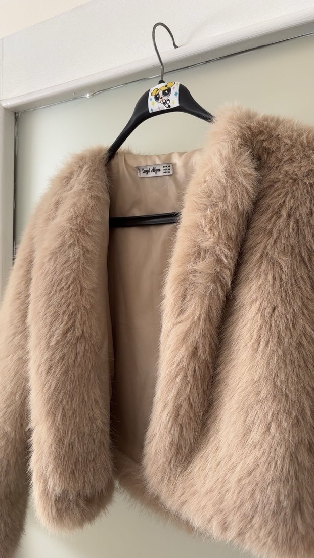 Kadın Kürk Peluş - Görsel 4