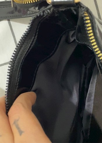 Charmlı Kadın Kol Çantası - Görsel 3