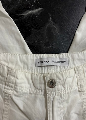 Bershka Kadın Pantolon - Görsel 4