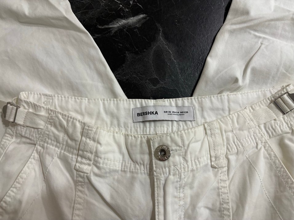 Bershka Kadın Pantolon - Görsel 4