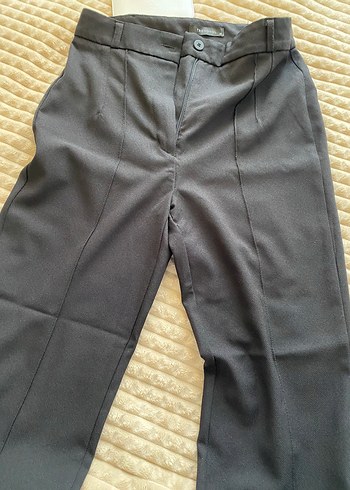 Trendyol & Milla MILLA Siyah Kadın Kumaş Pantolon, Normal Kesim