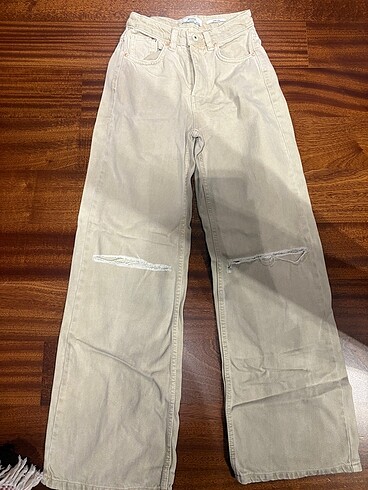 Bershka bej jean
