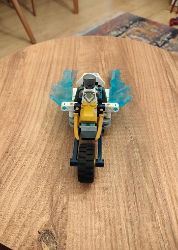 LEGO Ninjago ZANE'in BUZ MOTORSİKLETİ - Görsel 2