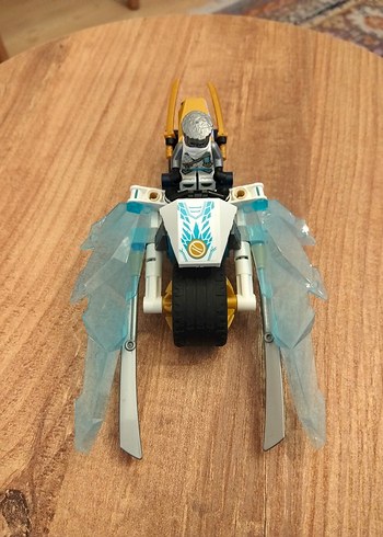 LEGO Ninjago ZANE'in BUZ MOTORSİKLETİ - Görsel 4