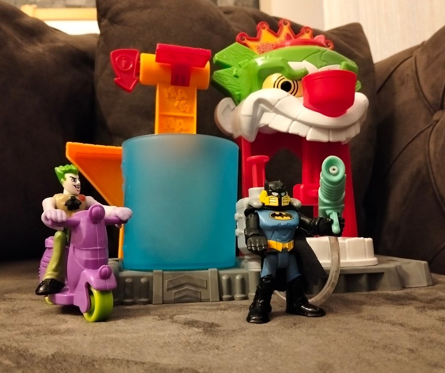 Imaginext DC Super Friend (Joker ve Batman) - Görsel 3