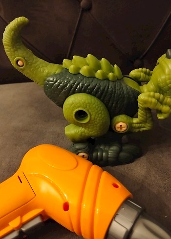 Dinozor ve Pille Çalışan Matkap - Görsel 4