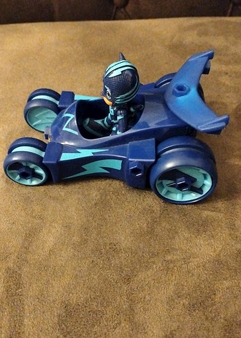 Pijamaskeli Kedi Çocuk ve Aracı - Görsel 4