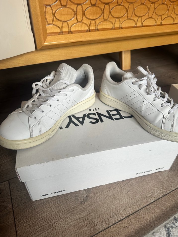 Kadın Beyaz Spor Ayakkabı Gri şeritli - Görsel 3