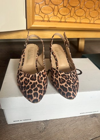 Kahverengi Leopar Desenli Tokalı Topuklu Ayakkabı - Görsel 3