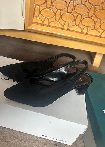 Siyah Tokalı İnce Topuklu Kadın Ayakkabı - Görsel 2