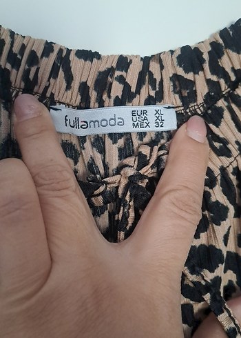 Trendyol & Milla Kahverengi Leopar Desenli Midi Bohem Elbise